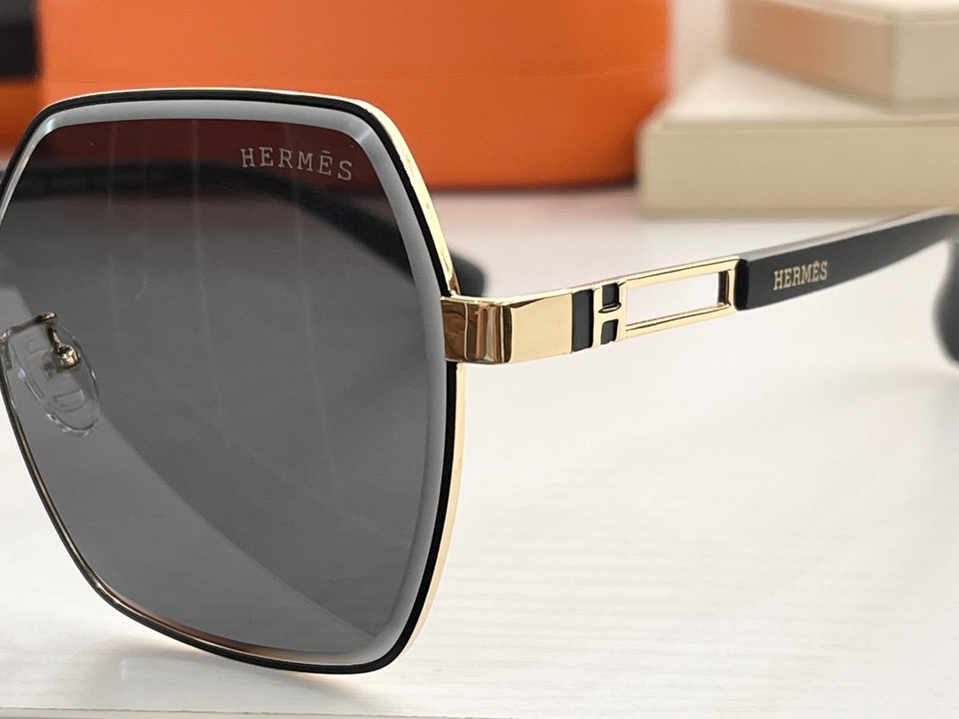 Hermes Sunglasses