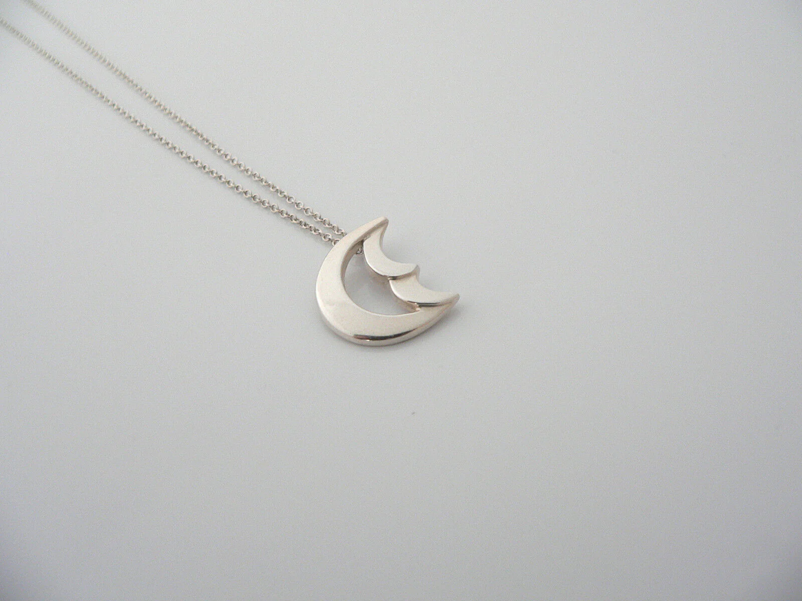 Tiffany & Co Silver Picasso Moon Necklace Pendant Charm 17.75 Inch Chain Gift