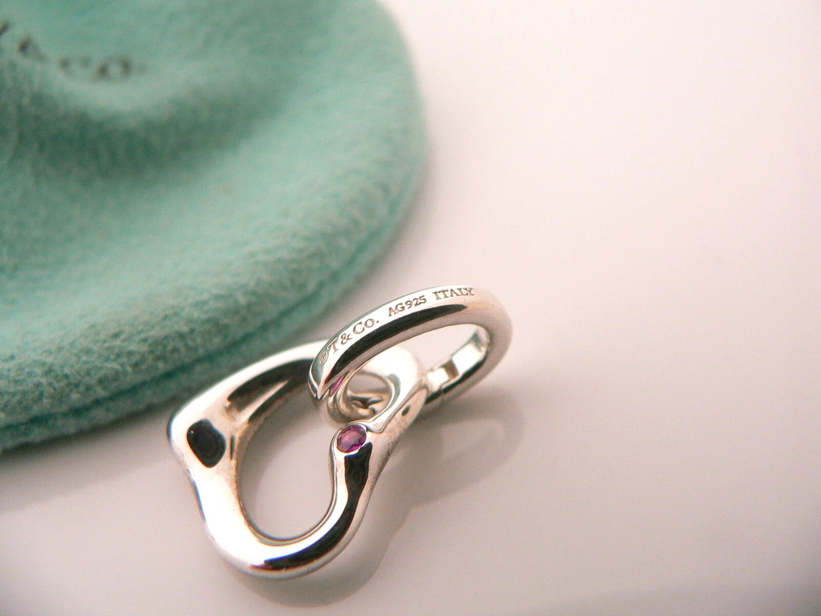 Tiffany & Co Silver Peretti Pink Sapphire Heart Charm Clasp 4 Necklace Bracelet