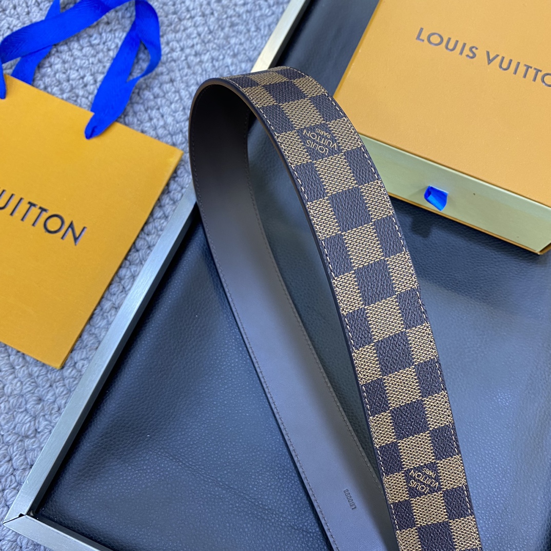 Louis Vuitton LV Leather Belts 1:1 Mirror Version
