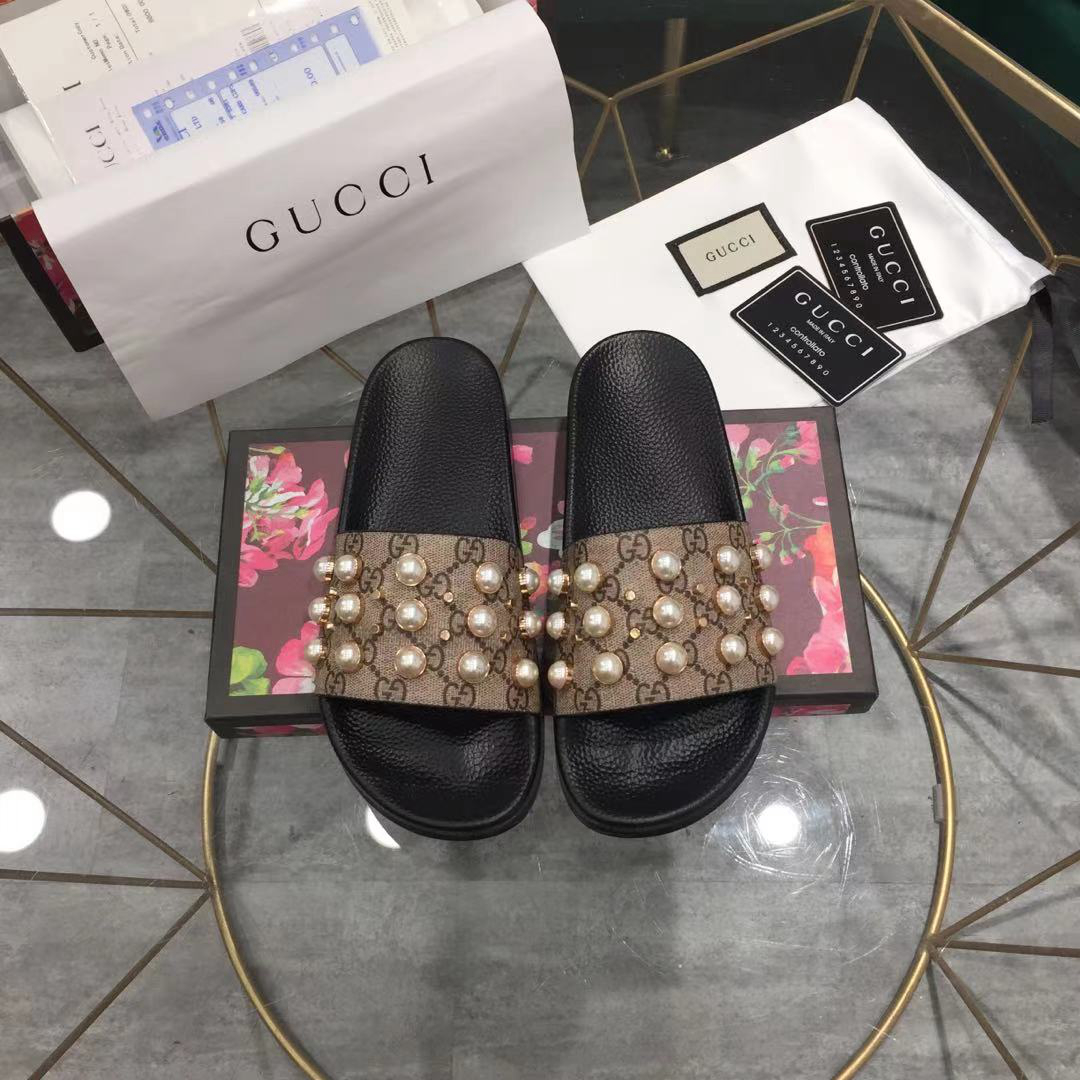 Gucci GG Blooms Supreme Floral Slide Sandal 408508 (Replica)