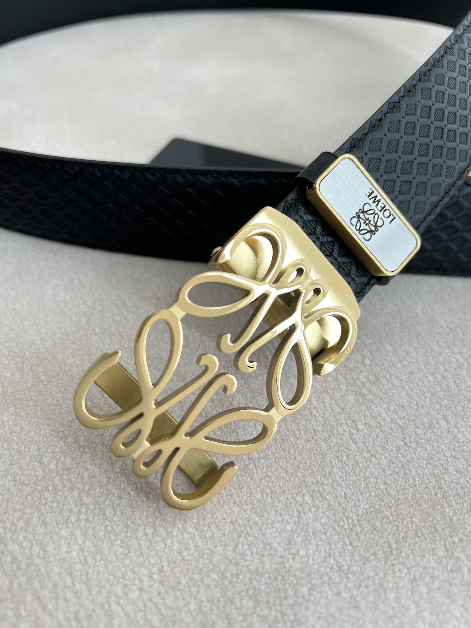 Loewe Leather Belts 1:1 Mirror Version