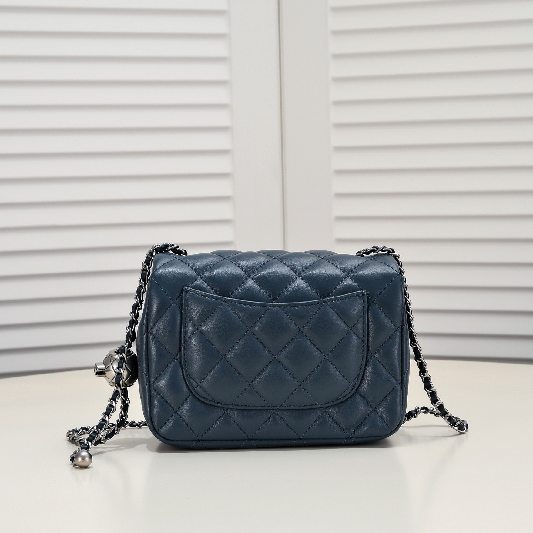 Chanel Cross Body Metal Ball Chain Shoulder Bag Handbag