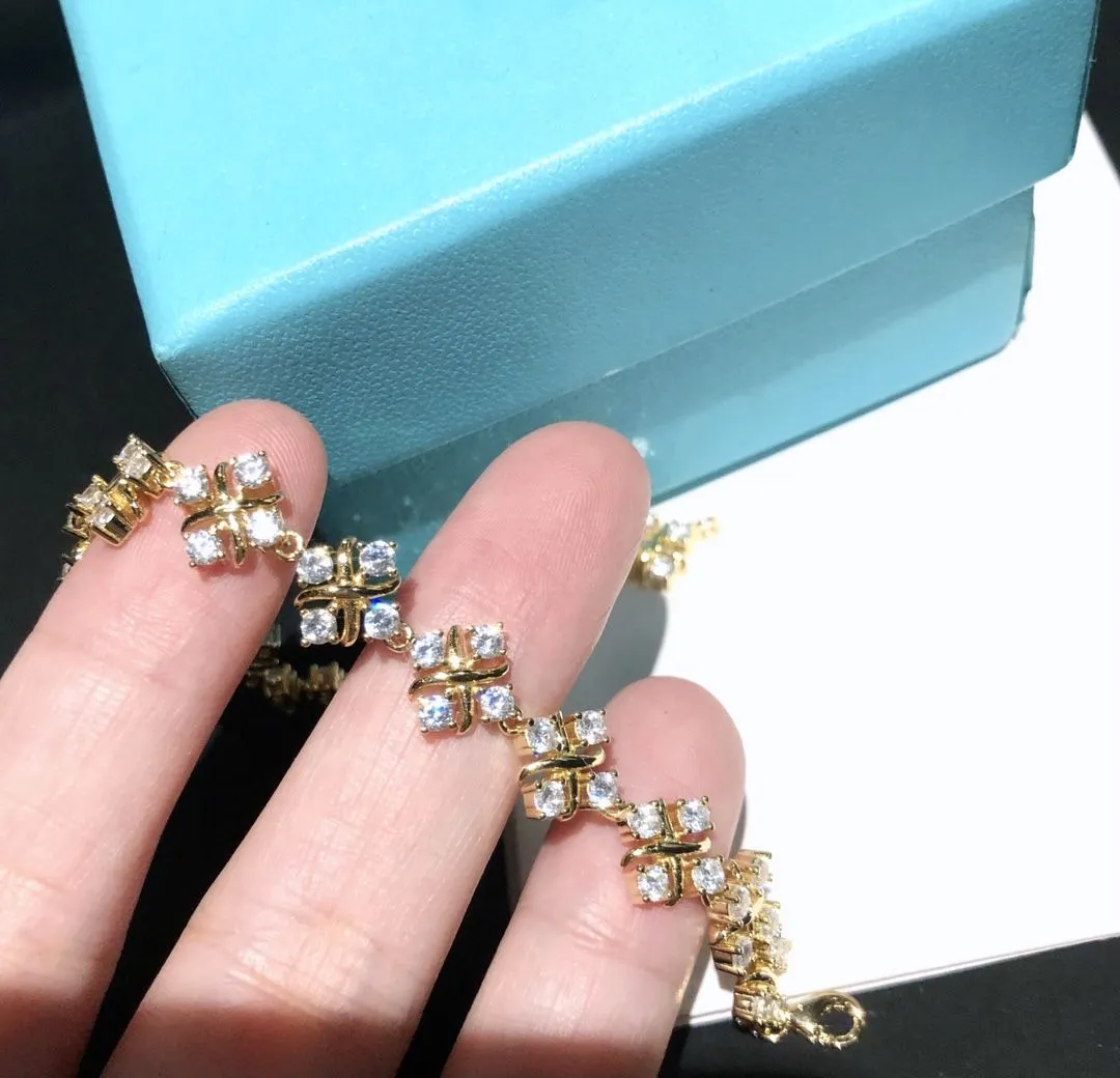Good Luxury Tiffany & Co. Schlumberger? Dazzing Yellow Gold Diamonds Lynn Bracelet Price Dubai