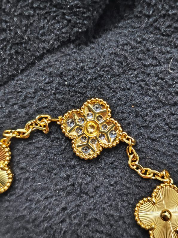 Van Cleef Bracelet Dupe –  Gold & Diamonds Clover Bracelet