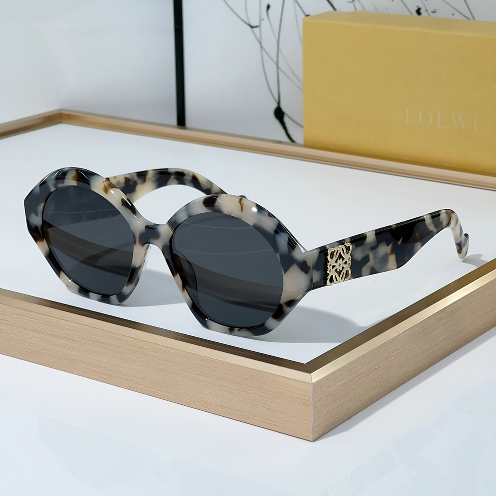 Loewe Outdoor Sun Protection Sunglasses  Top quality （Replica）