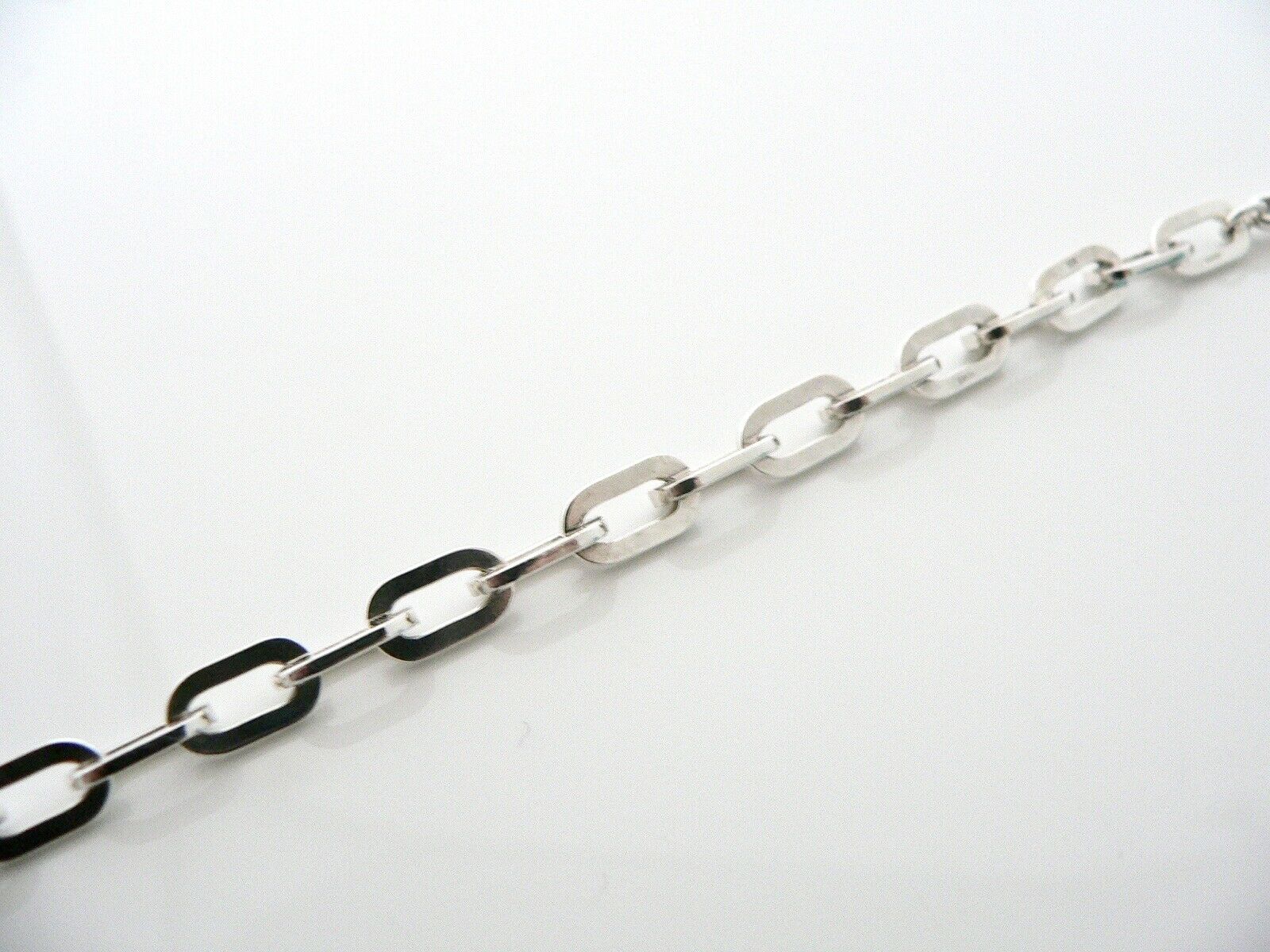 Tiffany & Co Silver Oval Links Bracelet Bangle Chain Gift Love 8 Inch Statement