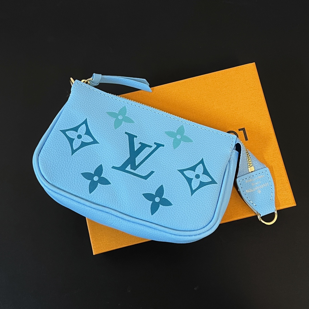 Louis Vuitton Multi Pochette Accessories Mini Bag Purse