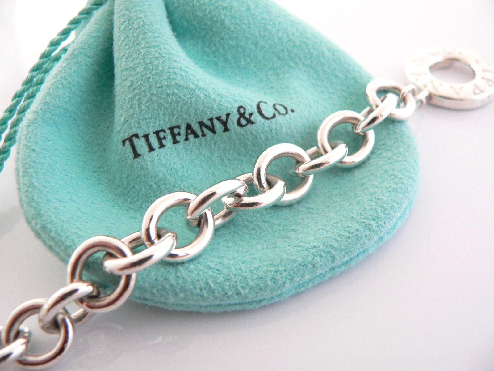 Tiffany & Co Silver Mom Heart Padlock Charm Pendant Toggle Bracelet Gift Pouch
