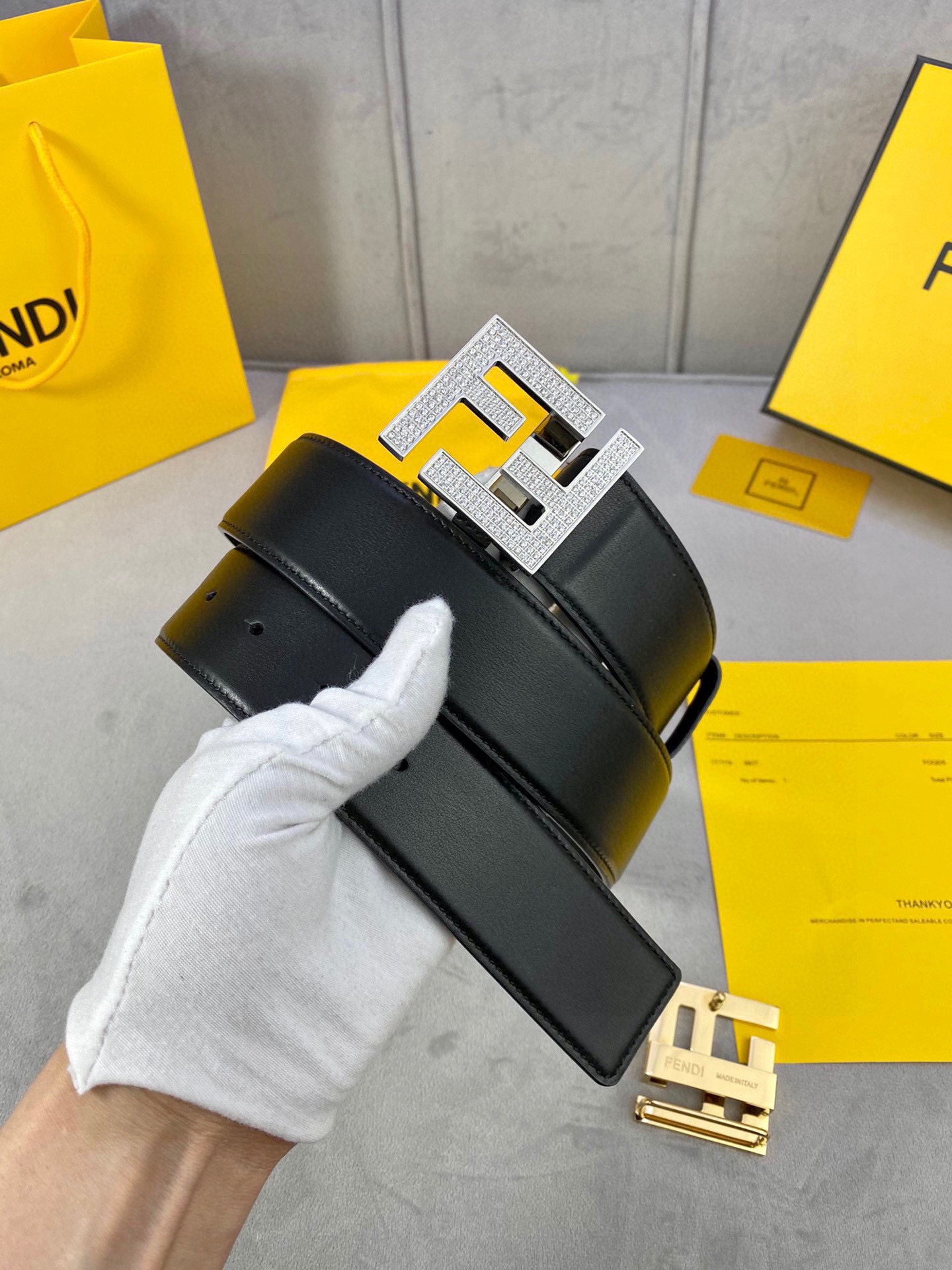 Fendi Leather Belts 1:1 Mirror Version