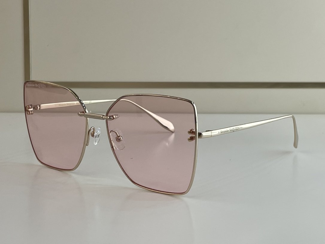 Alexander McQueen Sunglasses