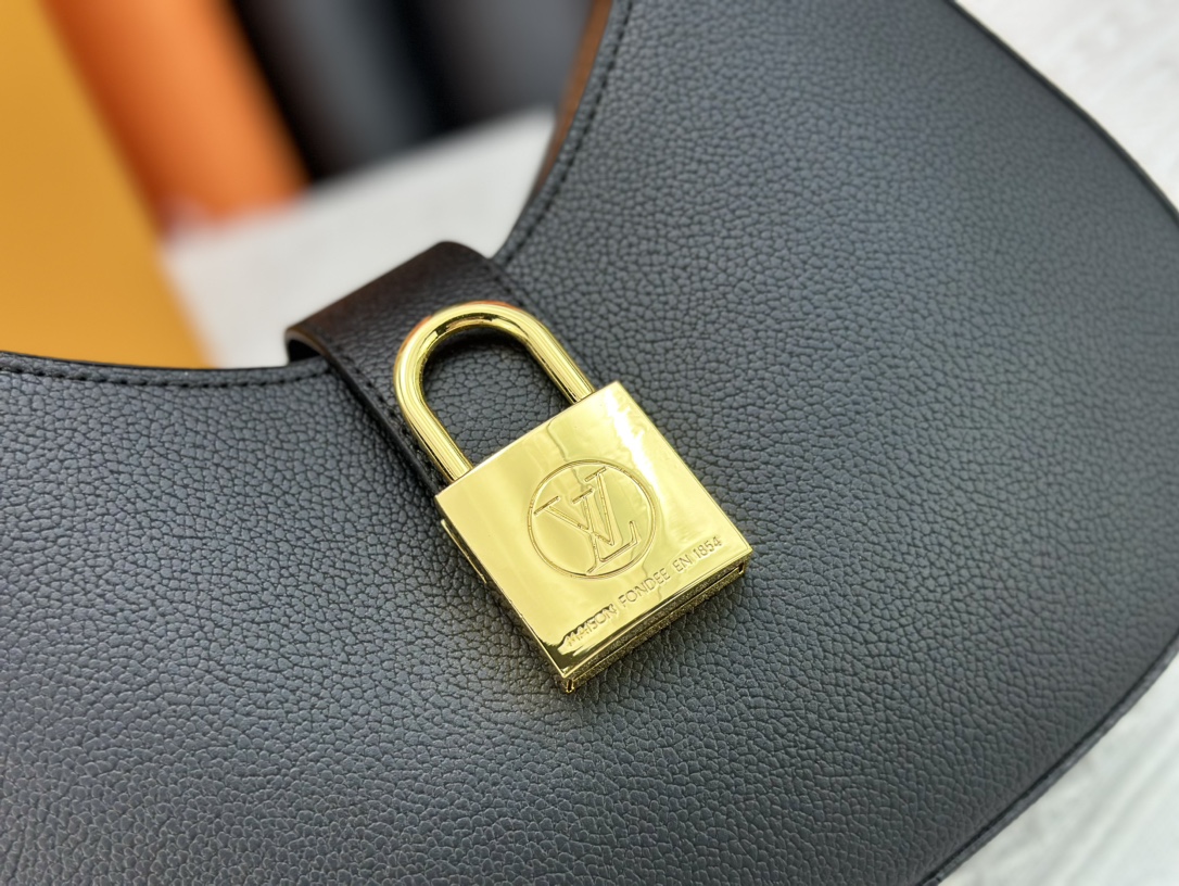Louis Vuitton LOW KEY SHOULDER BAG M24611 M24885 M24990 Shoulder Bag Handbag