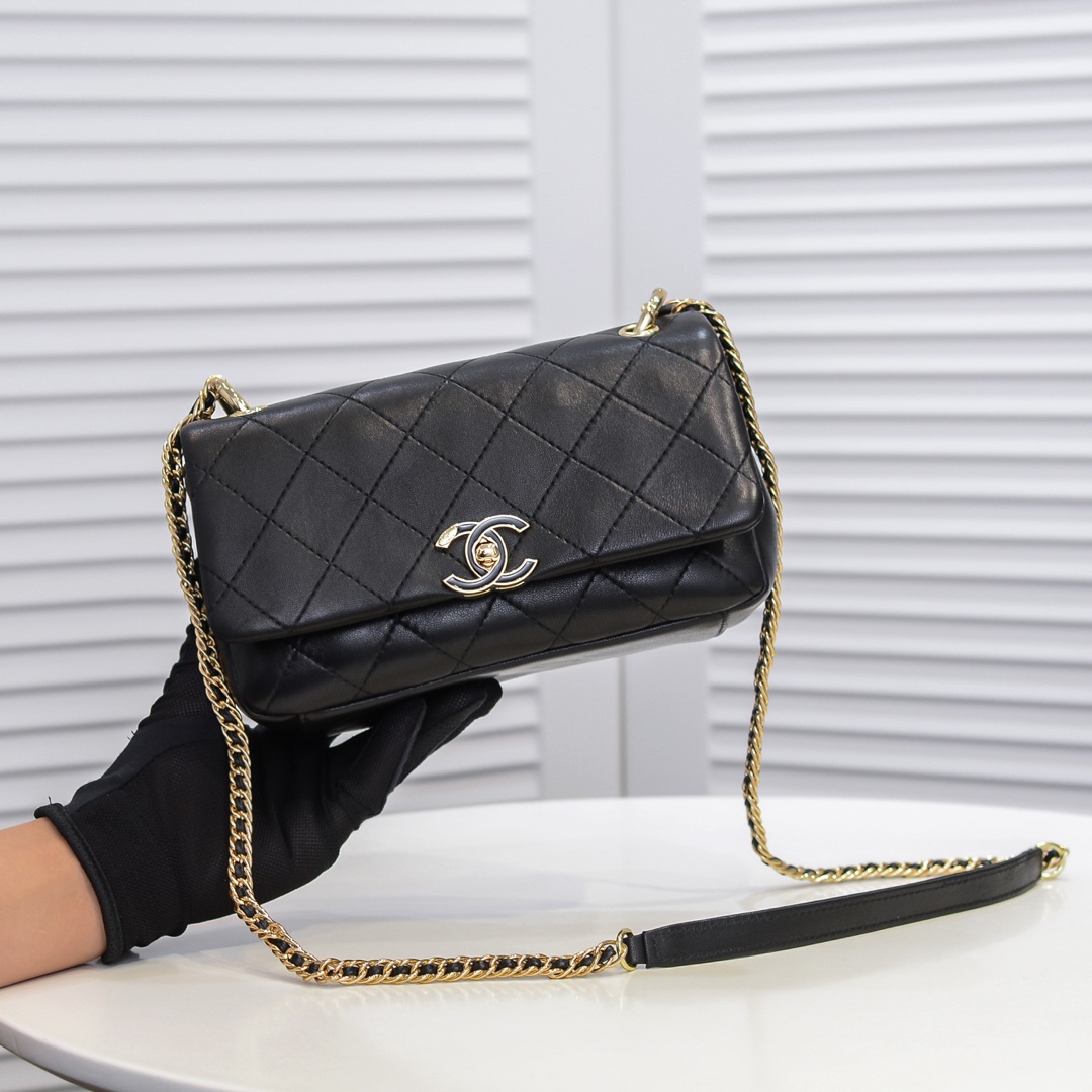 Chanel Flap Chain Bag Shoulder Bag Handbag