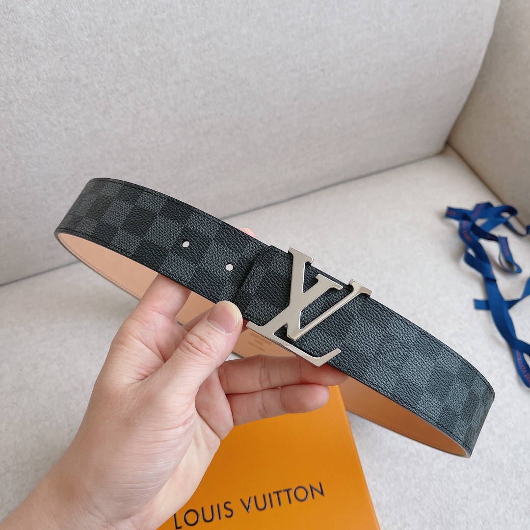 Louis Vuitton LV Leather Belts 1:1 Mirror Version