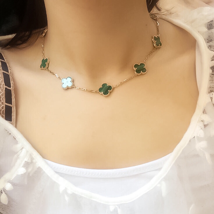Van Cleef 10 motifs Necklace Replica