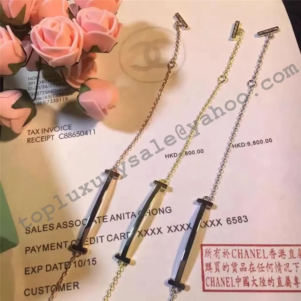 Tiffany T Sterling Silver Smile Bracelet Modern Party Style Lady Jewelry