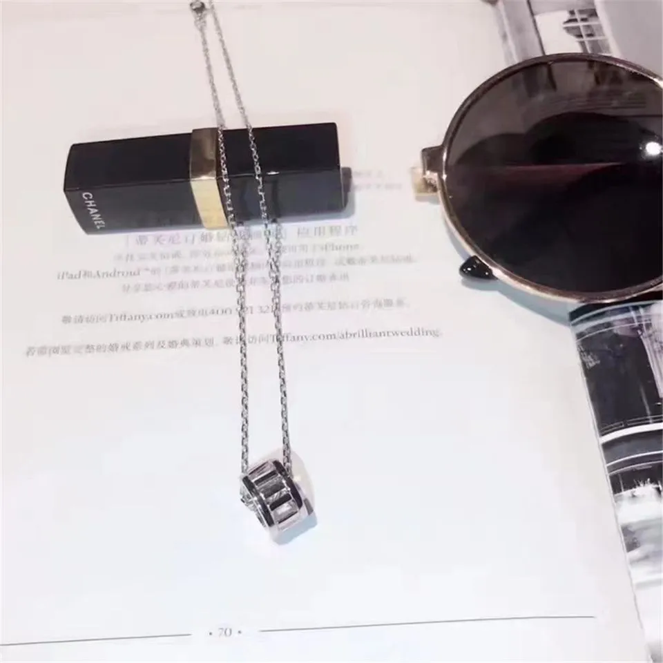 Tiffany Atlas Stylish Open Pendant Necklace Fashion Style Lady Jewelry US Sale GRP09768