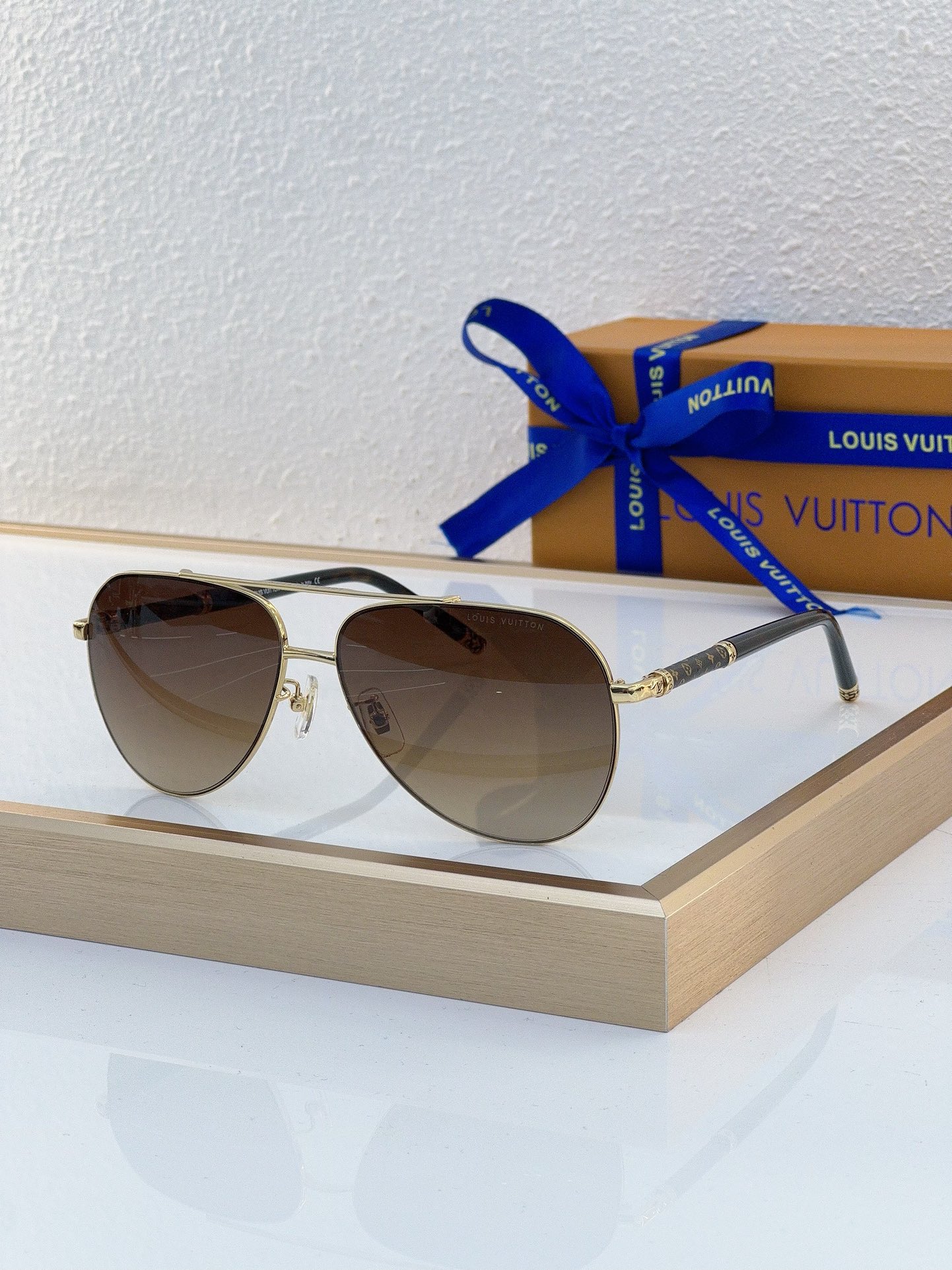 Louis Vuitton LV Sunglasses