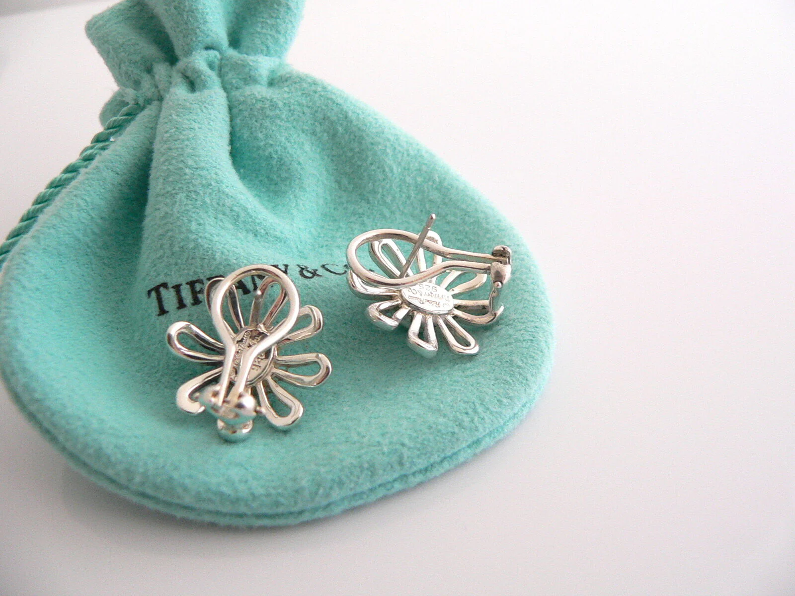 Tiffany & Co Picasso Large Silver Daisy Flower Earrings Studs Gift Pouch Huge