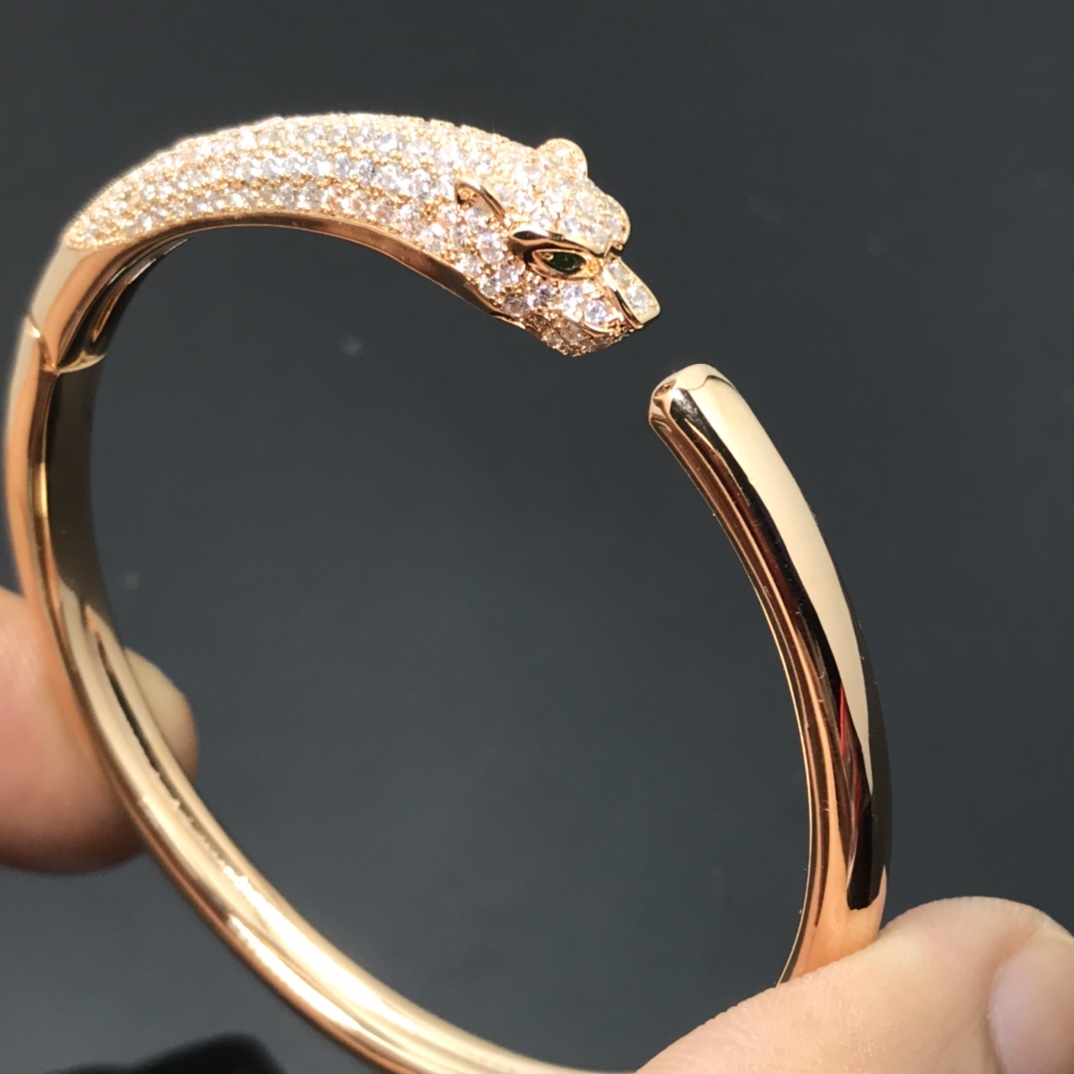 PANTHÈRE DE CARTIER BRACELET