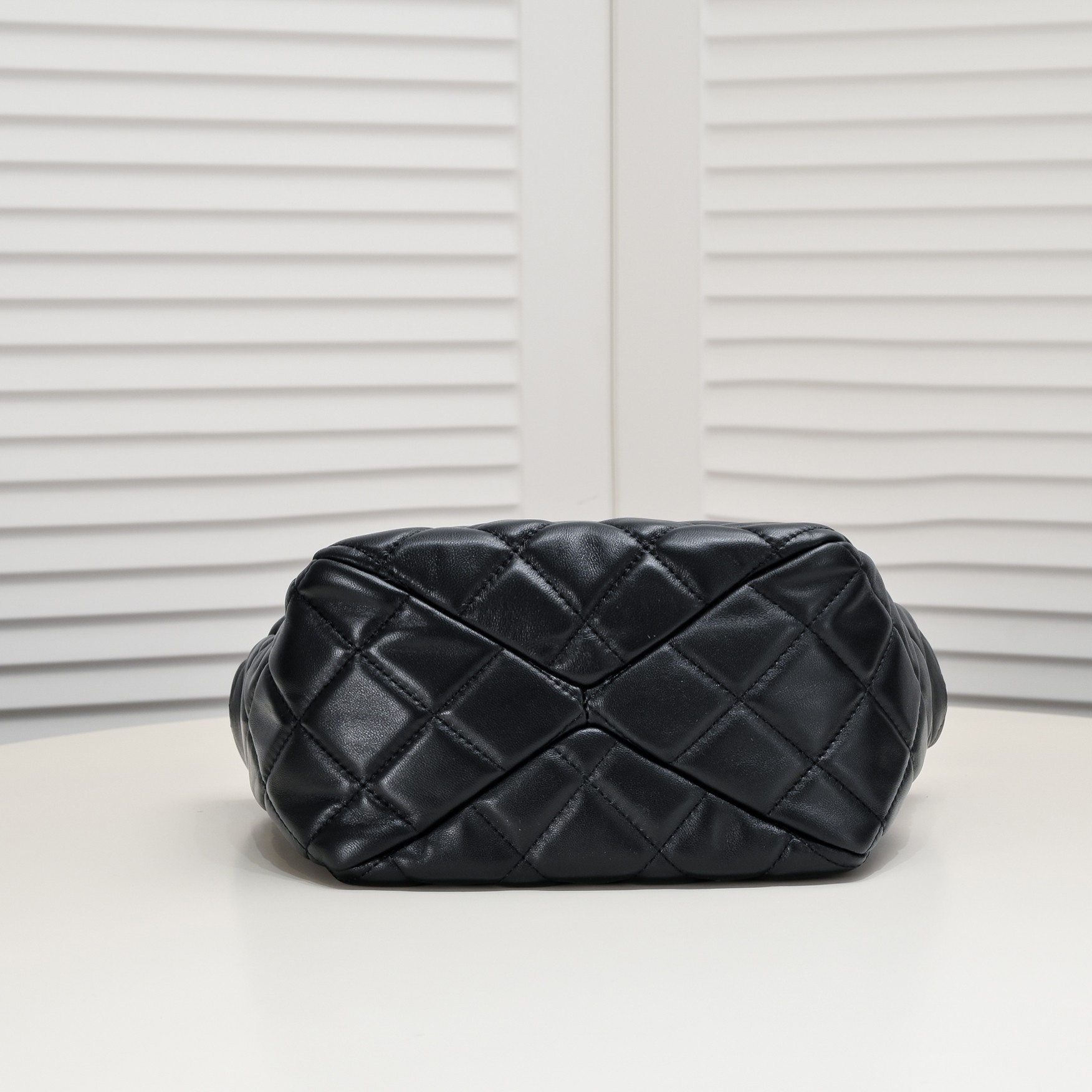 Chanel CC 2Way Chain Shoulder Tote Bag  Leather Shoulder Bag Handbag