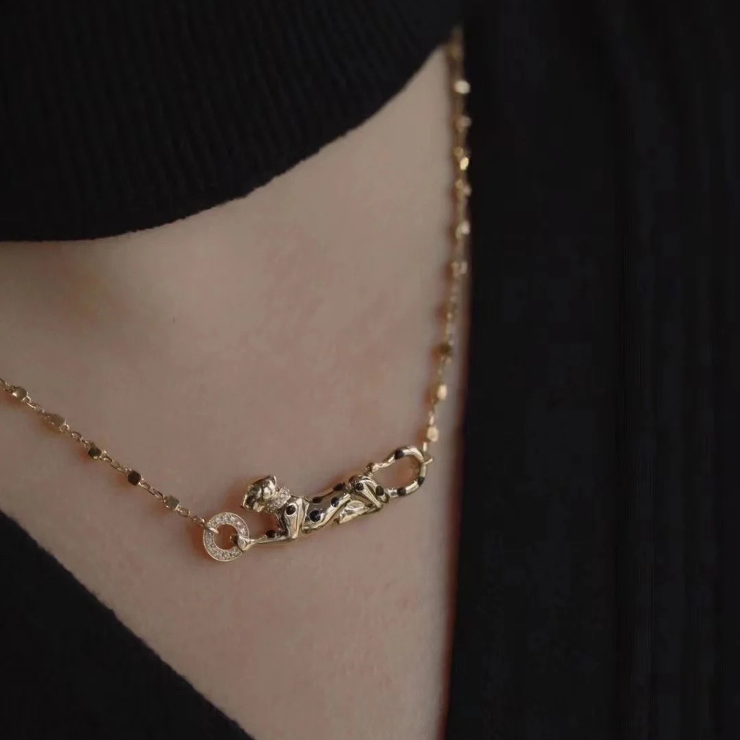 PANTHÈRE DE CARTIER NECKLACE