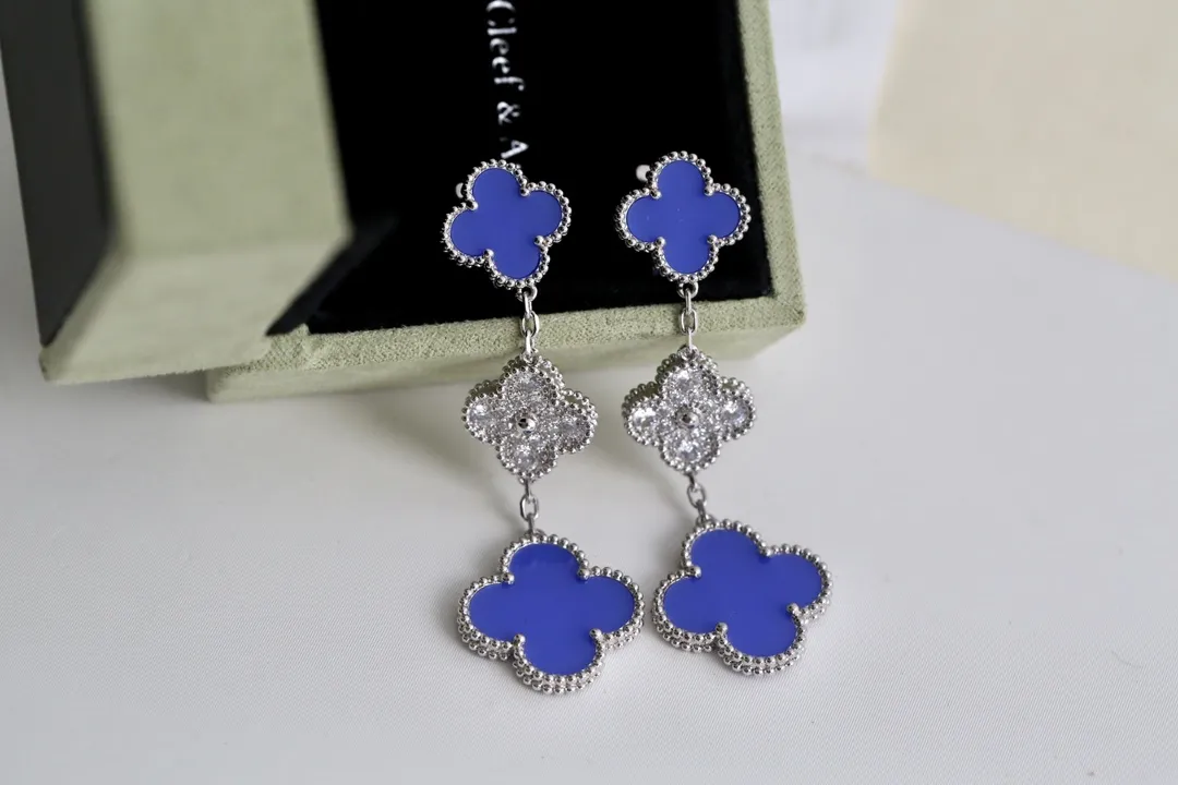 Van Cleef & Arpels Magic Alhambra Earrings 3 Motifs With Diamonds