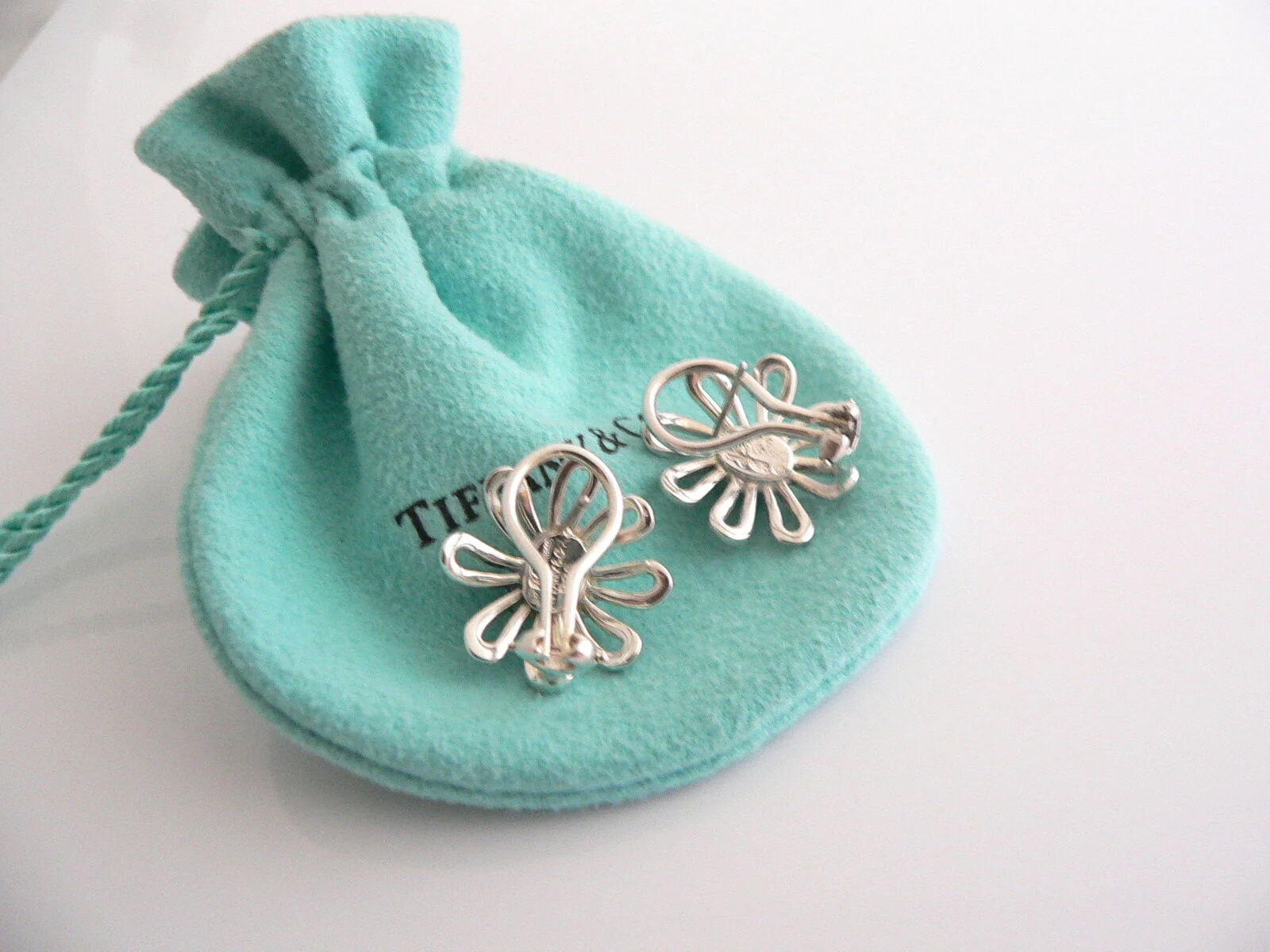 Tiffany & Co Picasso Large Silver Daisy Flower Earrings Studs Gift Pouch Huge