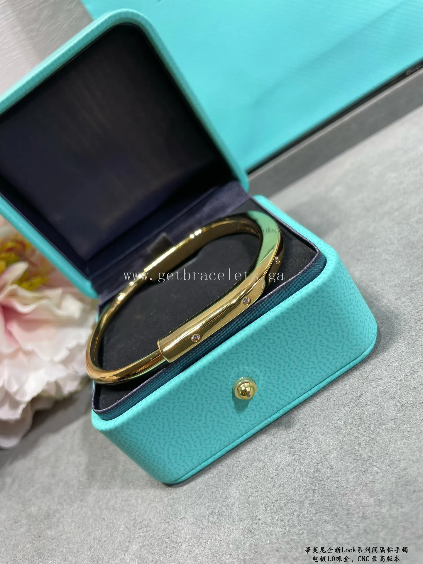 Tiffany Lock Bangle in White Gold/Rose Gold/Yellow Gold with Diamond Accents