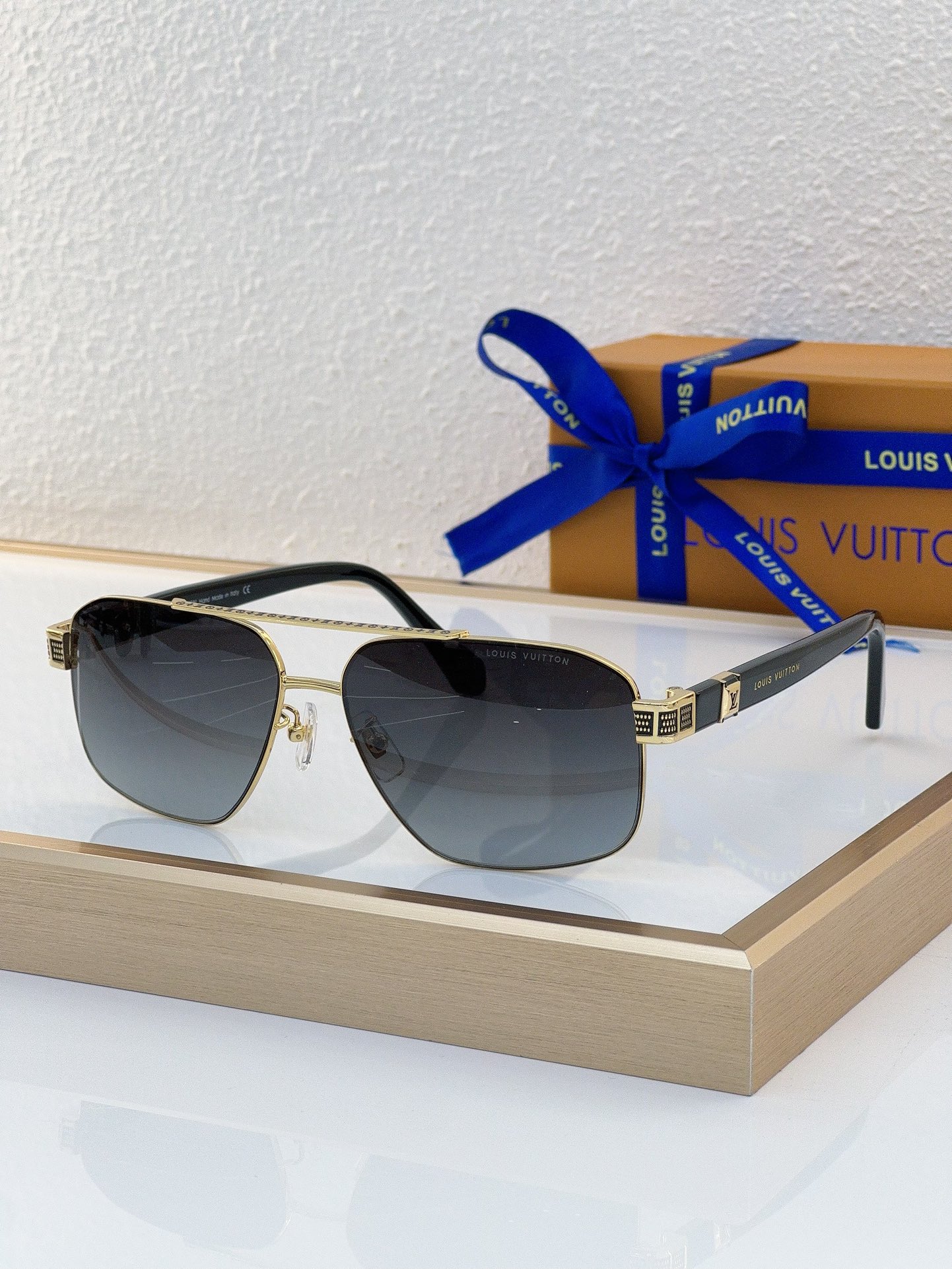 Louis Vuitton LV Sunglasses