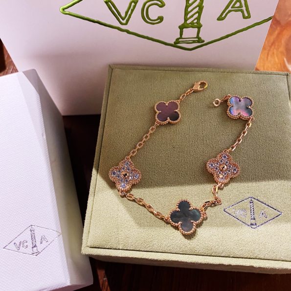 Van Cleef Bracelet Dupe, Grey&Diamonds Clover Bracelet