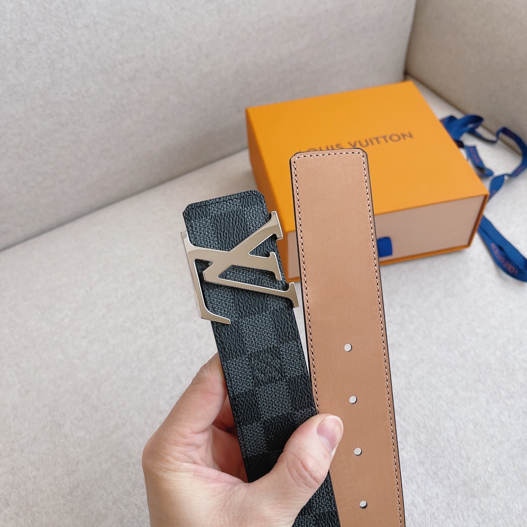 Louis Vuitton LV Leather Belts 1:1 Mirror Version