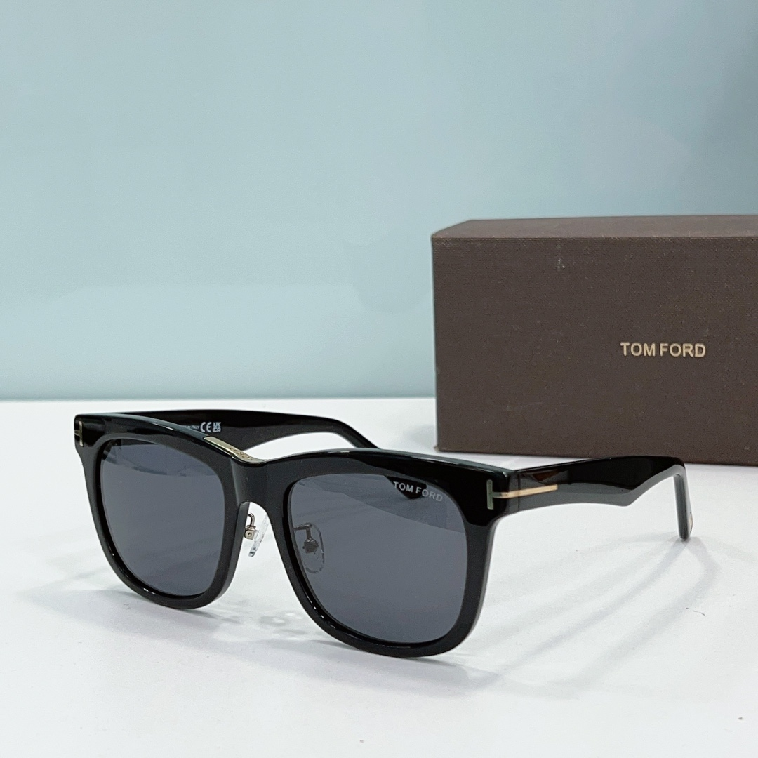 Tom Ford Thick Frame Sunglasses Top Quality（Replica）
