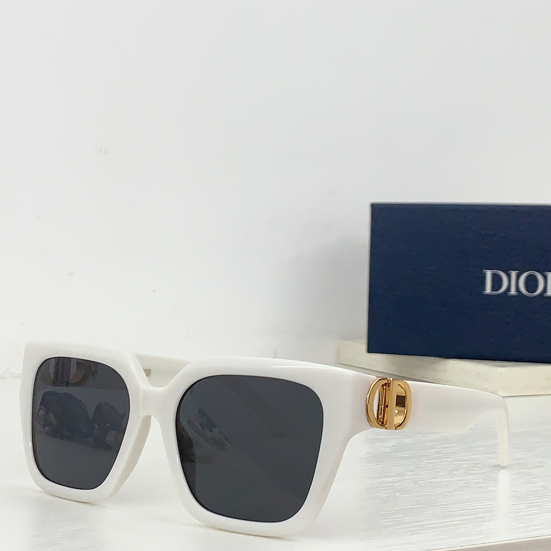 Dior Sun Protection Sunglasses Top Quality (Replica）