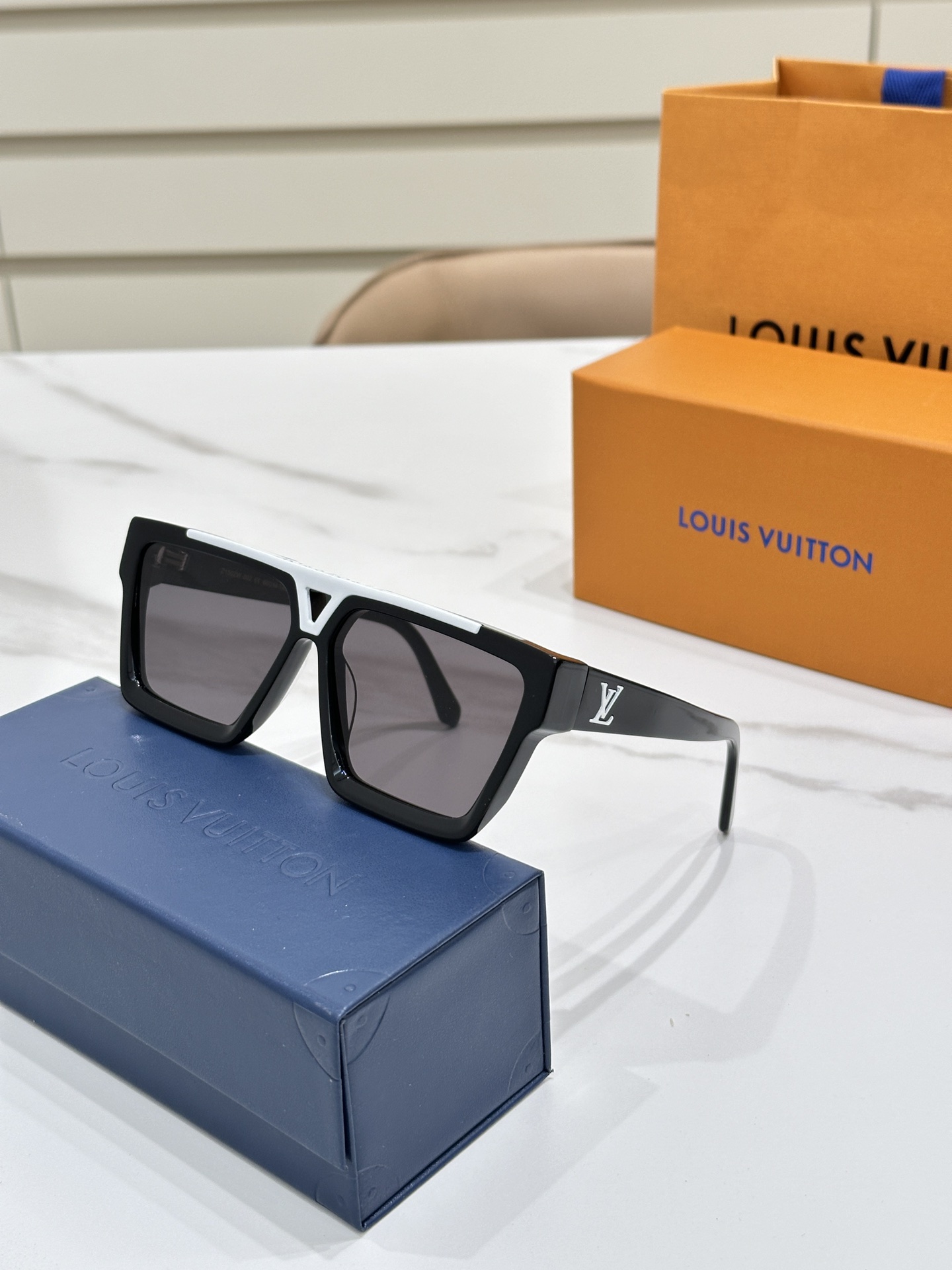 Louis Vuitton LV Sunglasses