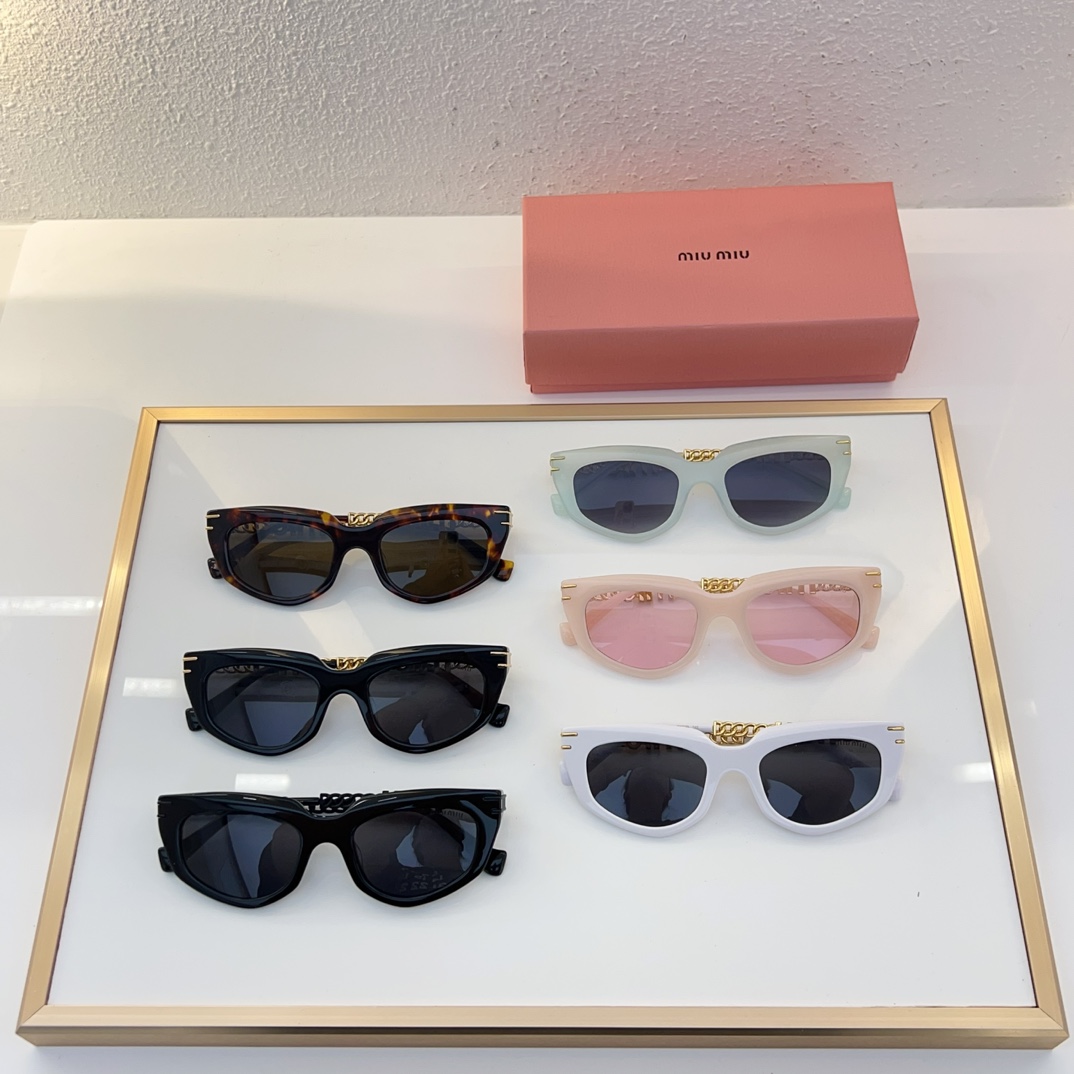 MiuMiu Sunglasses