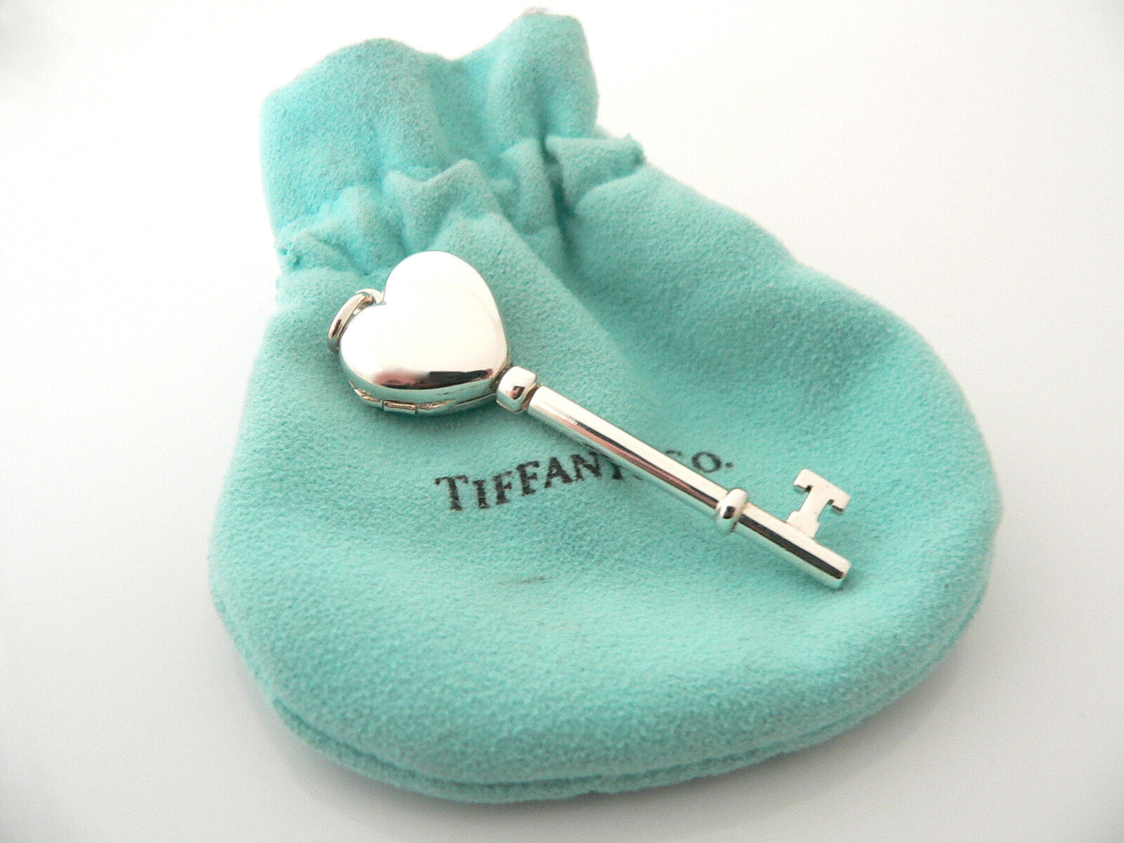 Tiffany & Co Heart Key Locket Pendant Charm 4 Necklace Love Gift Pouch T and Co