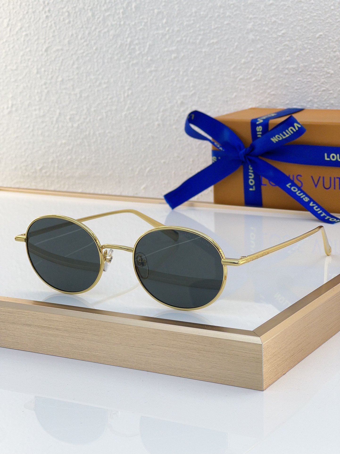 Louis Vuitton LV Sunglasses