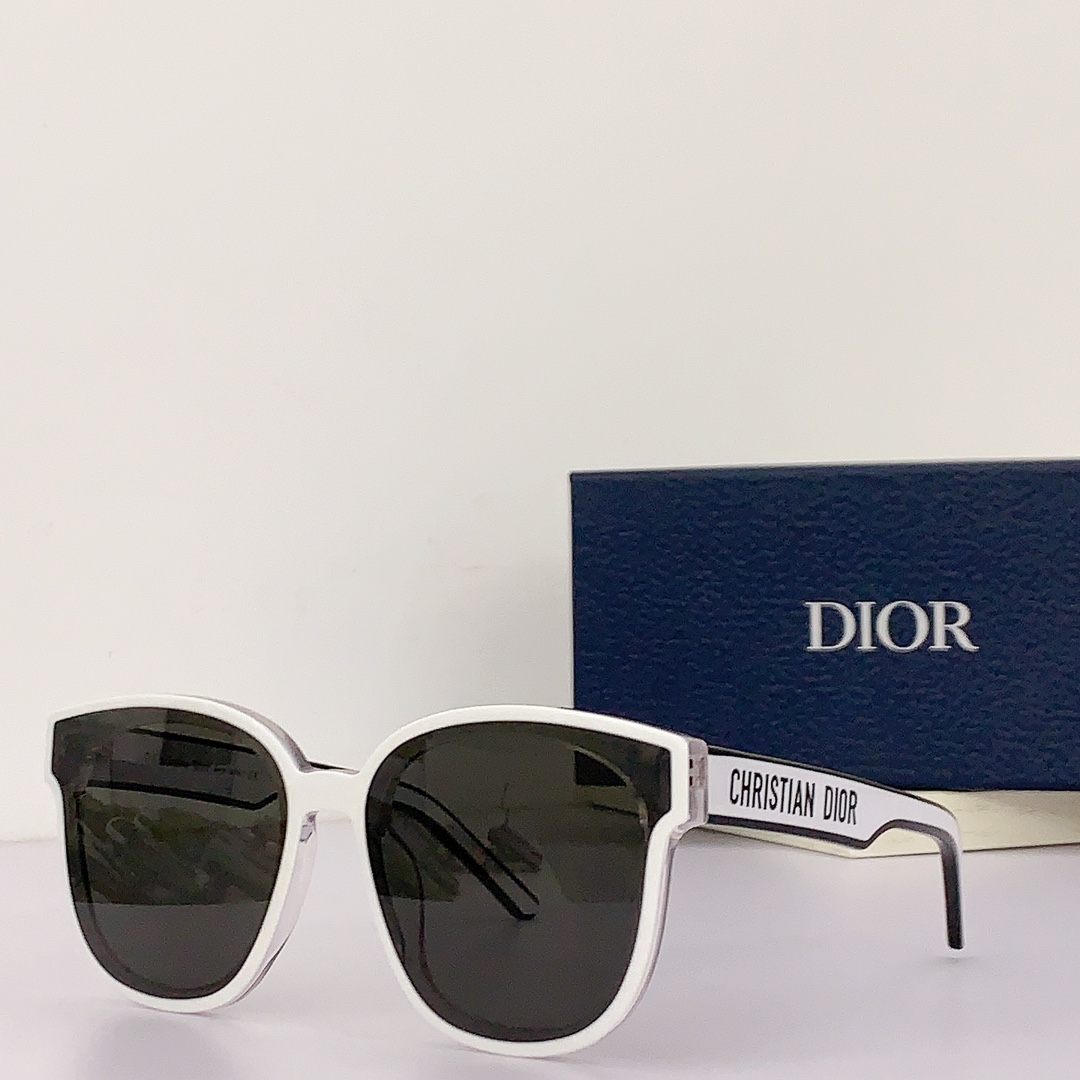 Dior Square Sunglasses Top Quality (Replica）
