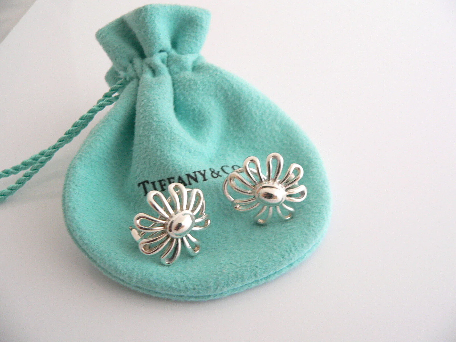 Tiffany & Co Picasso Large Silver Daisy Flower Earrings Studs Gift Pouch Huge