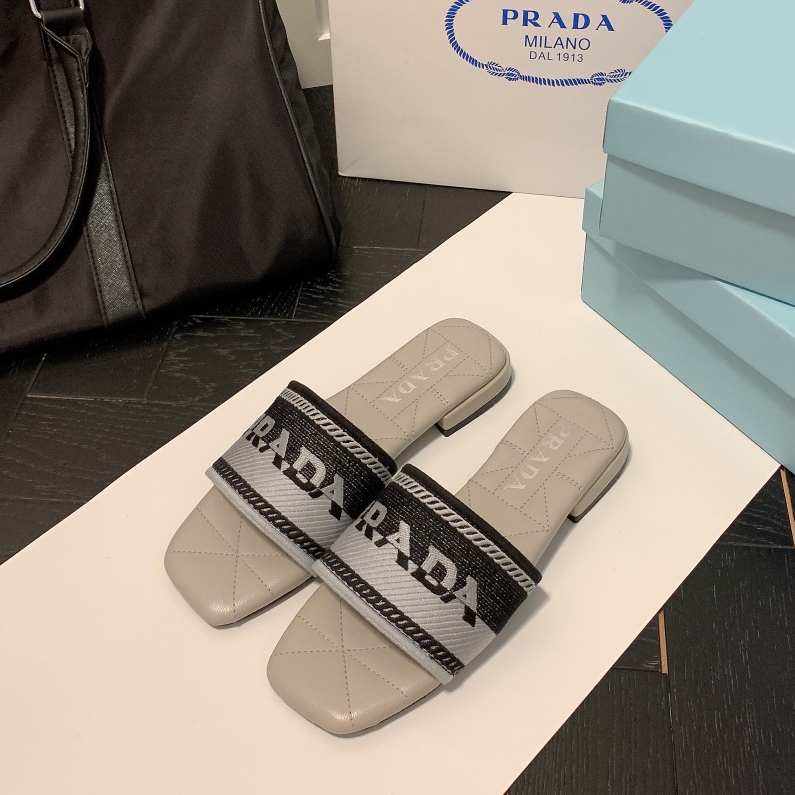 Prada Logo EmbroideryFashion Sandals Slide Sandal (Replica)