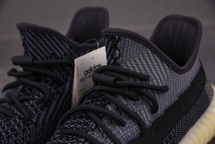 Yeezy Boost 350 V2 Carbon FZ5000
