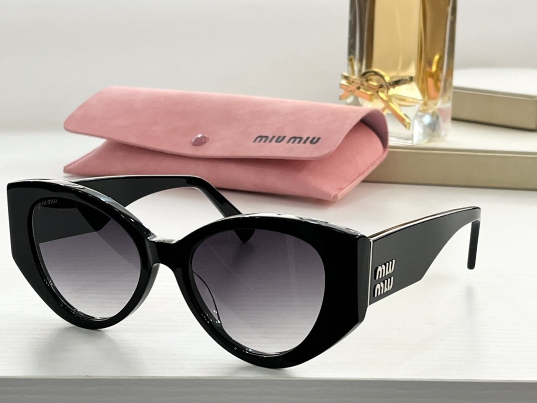MiuMiu Sunglasses