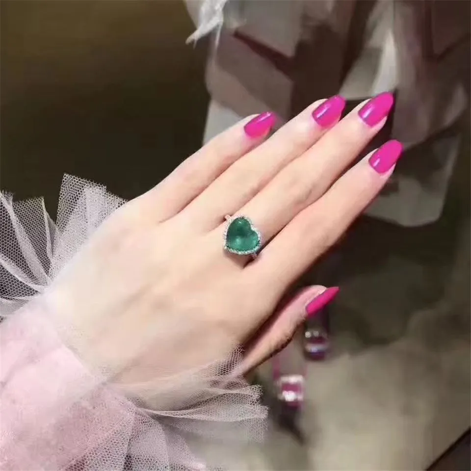 Replica Tiffany Heart Emerald Ring Crystals Edge Celebrity Price In USA