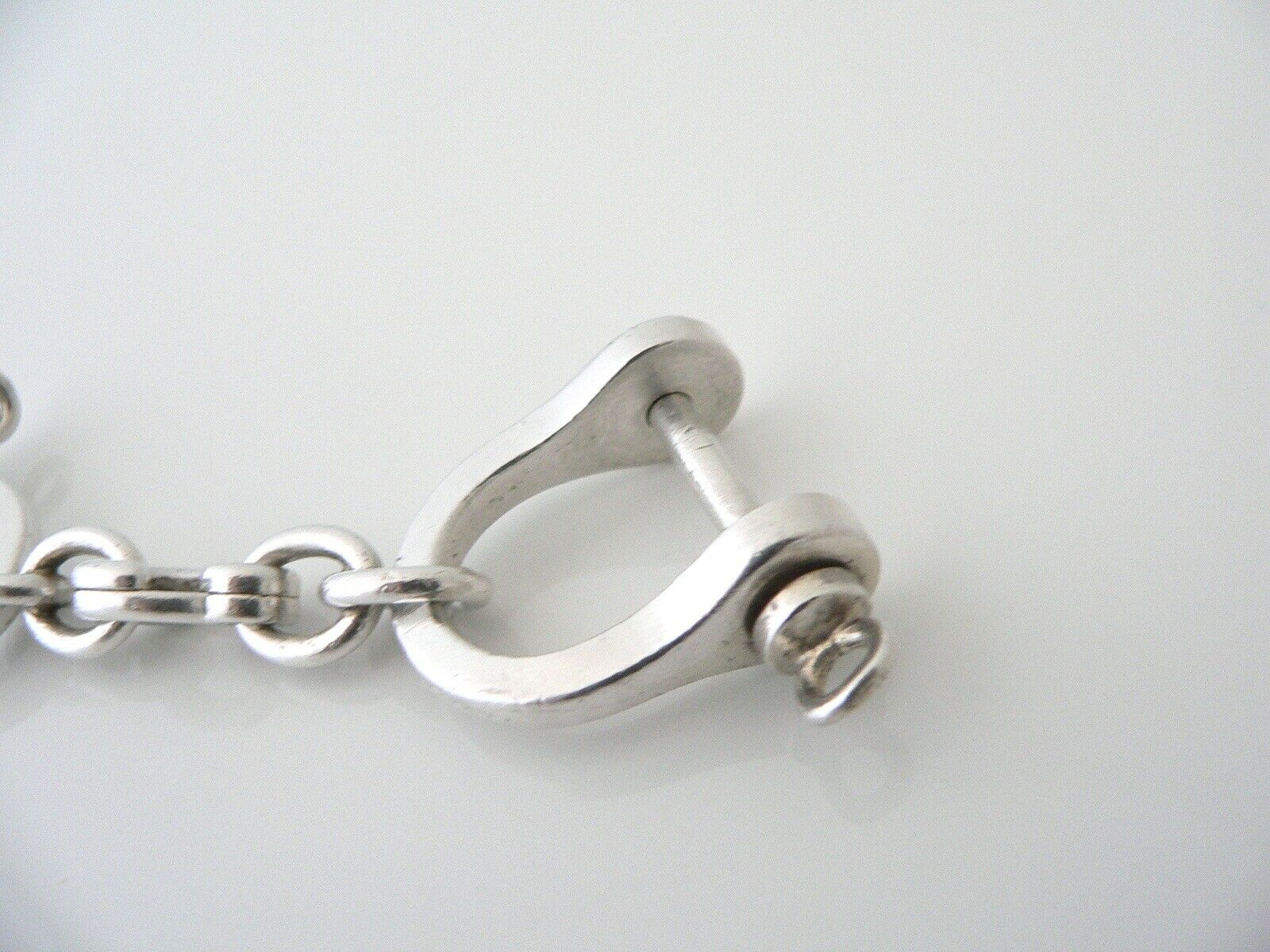 Tiffany & Co Silver Shackle Valet Key Ring Keychain Hook Gift Pouch Love Large