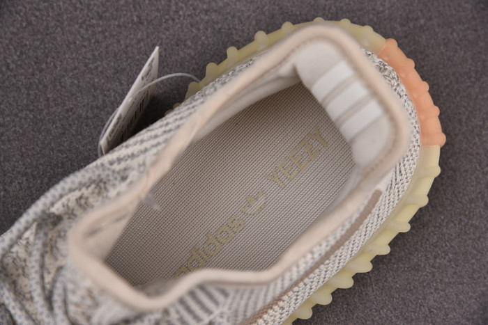 Yeezy Boost 350 V2 Lundmark Reflective FV3254