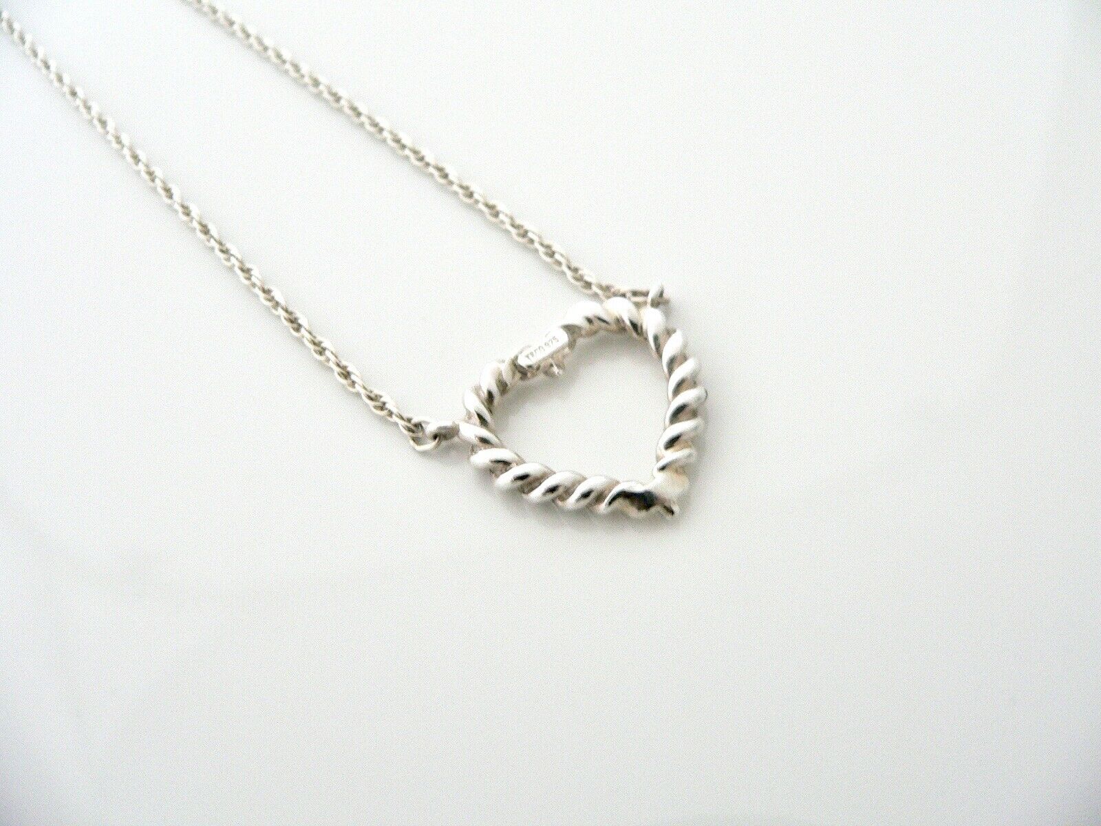 Tiffany & Co Silver Heart Rope Necklace Pendant Charm Twisted 18 Inch Love Gift