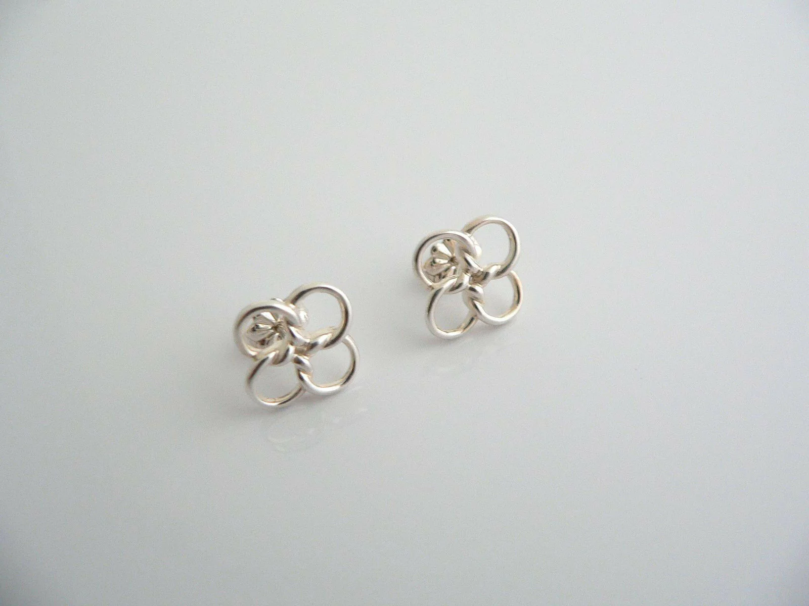 Tiffany & Co Silver Peretti Quadrifoglio Lucky Clover Earrings Studs Gift Love