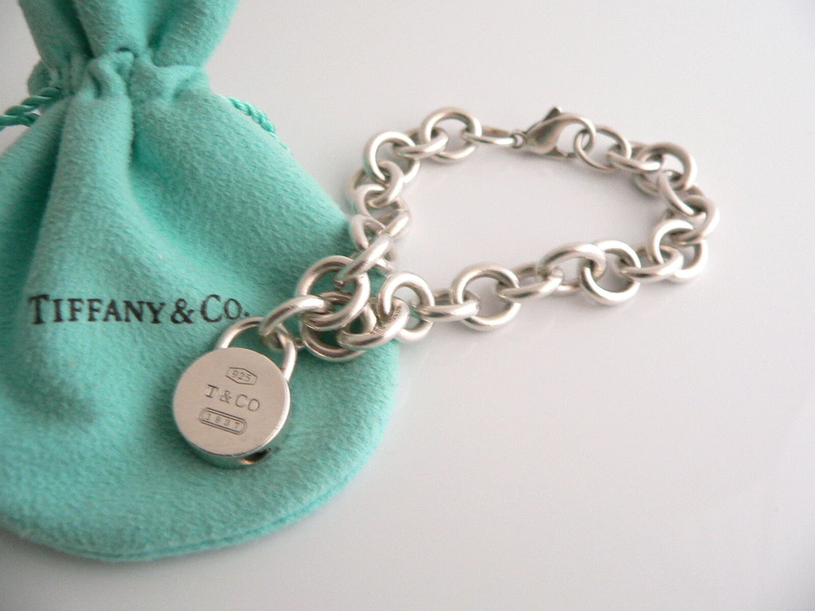 Tiffany & Co 1837 Padlock Bracelet Bangle Circle Charm Silver Gift Pouch Love