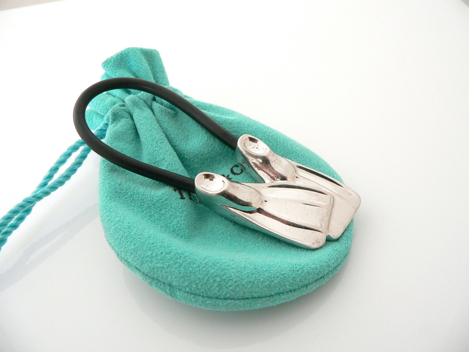 Tiffany & Co Silver Scuba Flipper Fins Black Rubber Key Ring Chain Keychain Gift